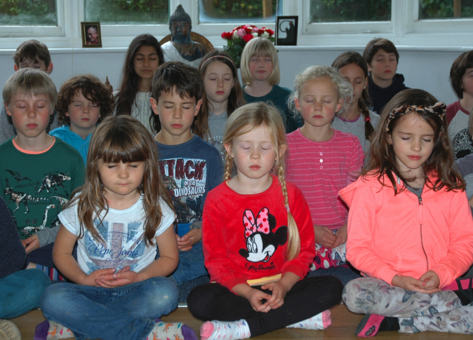 students-meditating